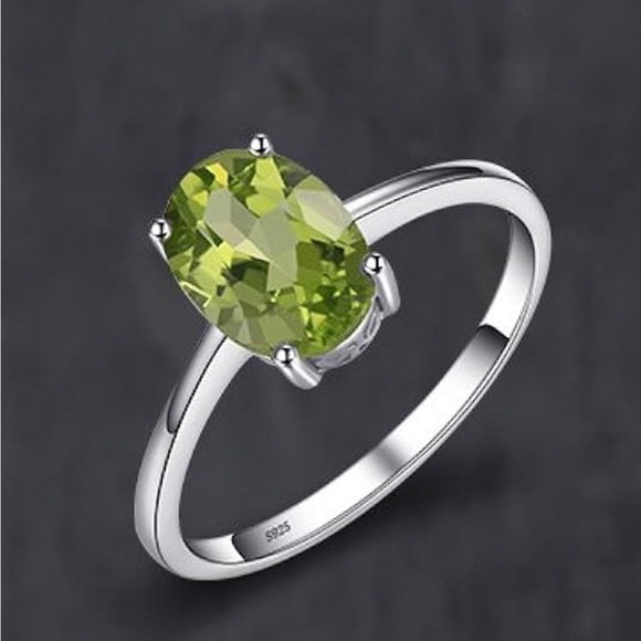 Genuine 1 Carat Peridot Oval Solitaire ~August Birthstone Ring ~ Dainty Wedding - Picture 5 of 16